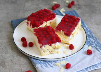 Quark Himberschnitten | Bake to the roots