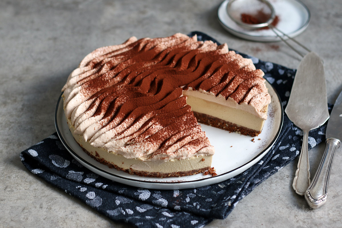 Cappuccino Cheesecake | Bake to the roots