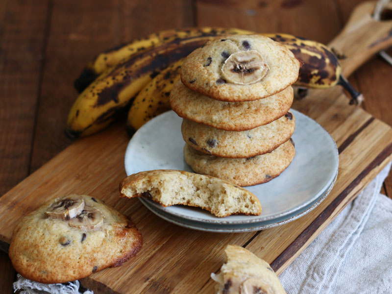 Banana Chocolate Chip Cookies | Bake to the roots