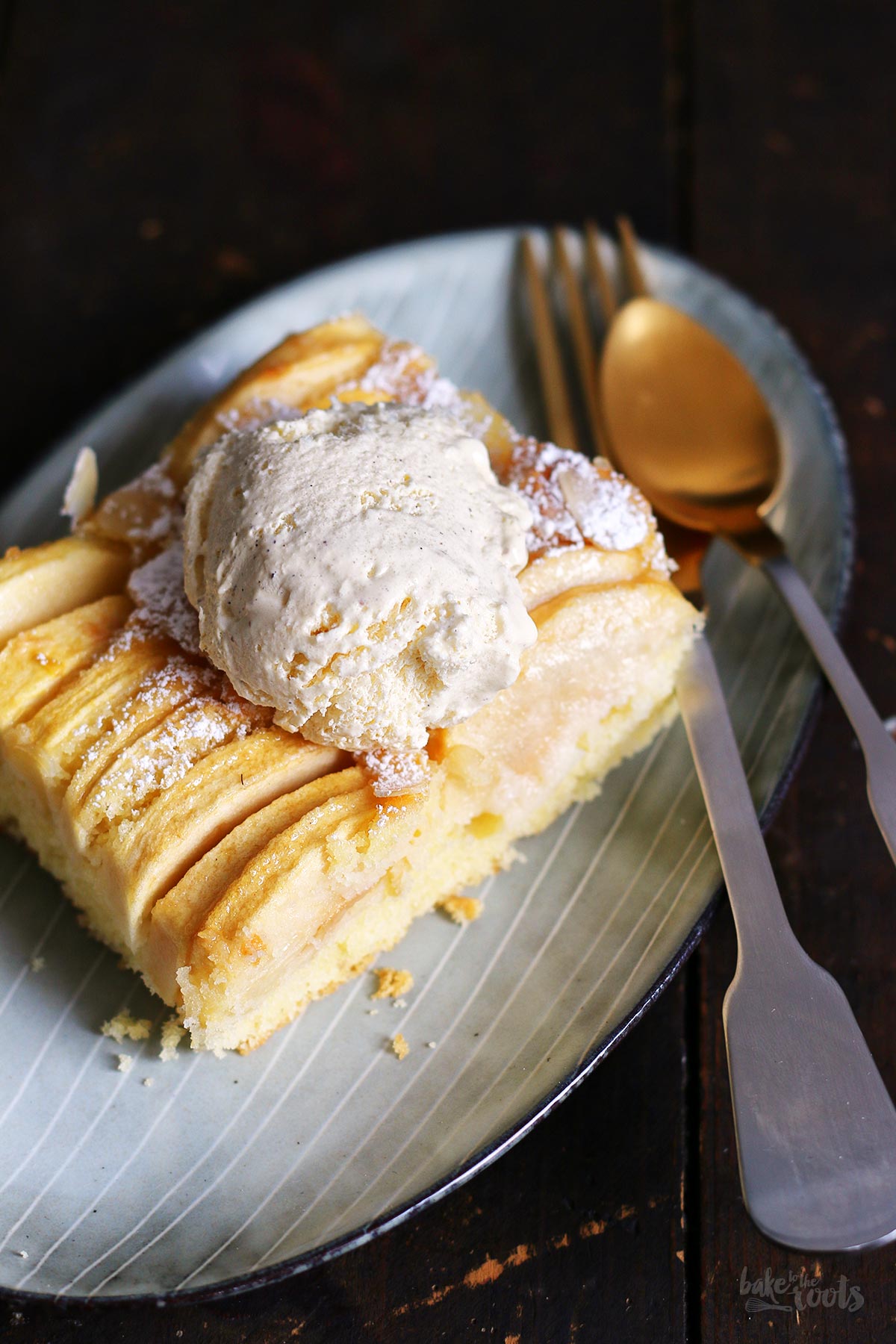 Apfelkuchen vom Blech | Bake to the roots