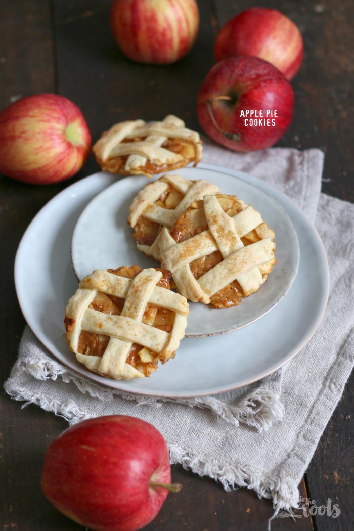 Caramel Apple Pie Cookies | Bake to the roots