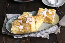 Apfelkuchen vom Blech | Bake to the roots