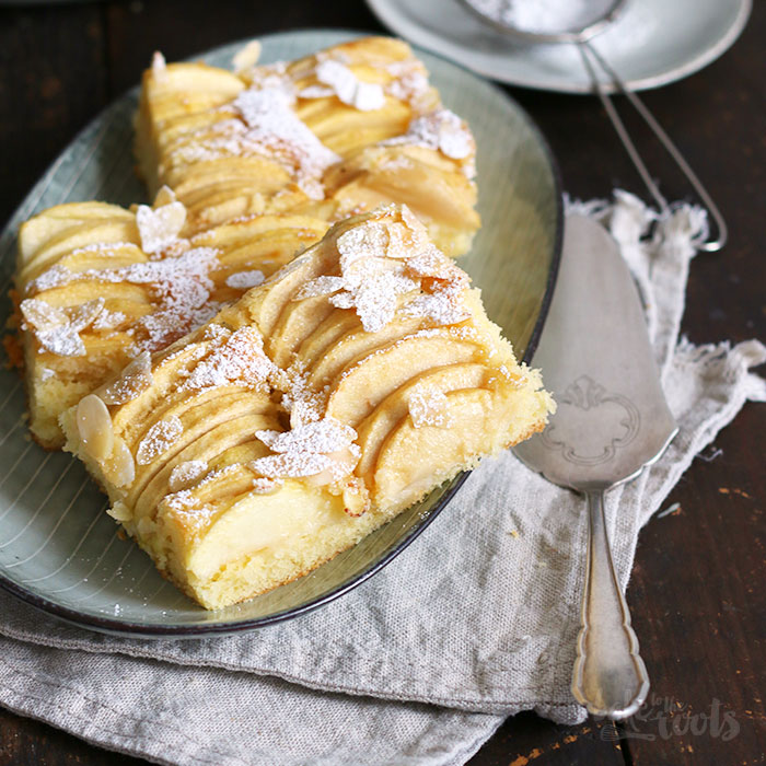 Apfelkuchen vom Blech | Bake to the roots