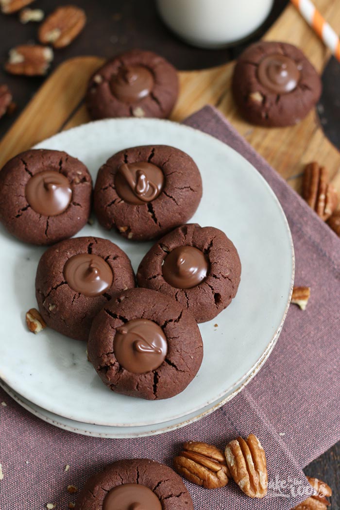 Chocolate Pecan Thumbprint Cookies | Bake to the roots