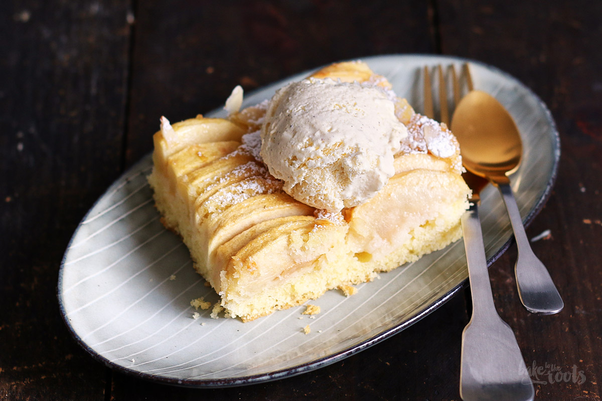 Apfelkuchen vom Blech | Bake to the roots
