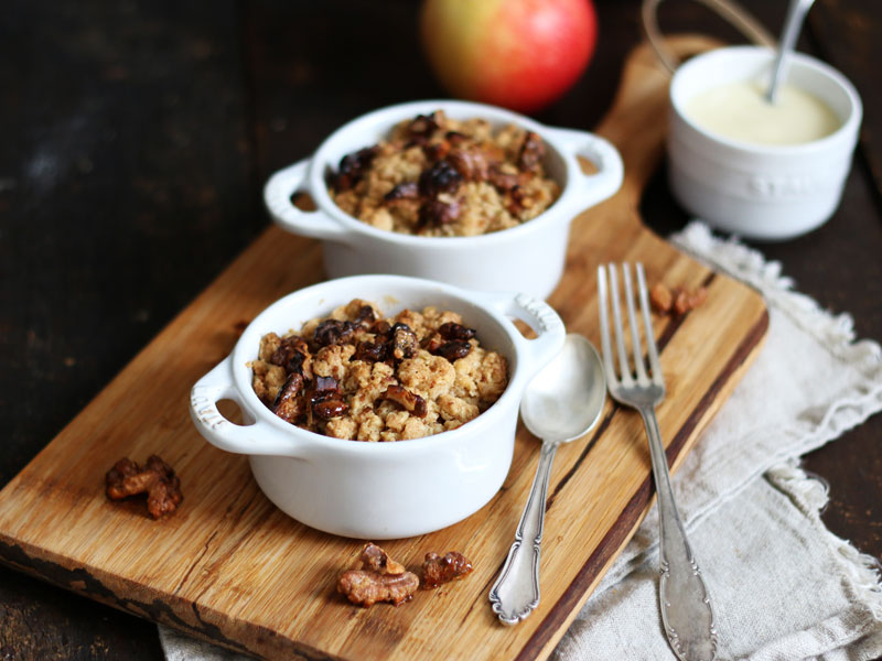Apple Crumble | Bake to the roots
