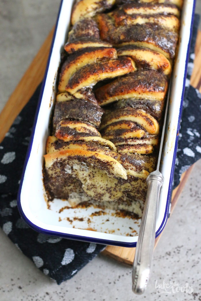 Mohn Pudding Zupfbrot | Bake to the roots