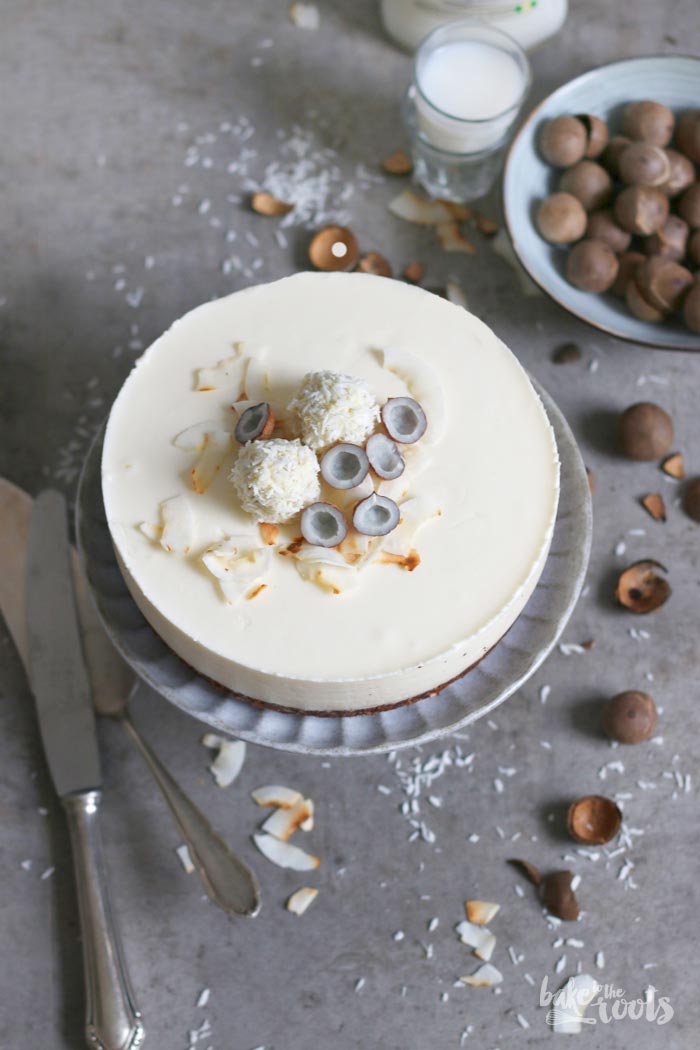 Coconut Cheesecake | Bake to the roots