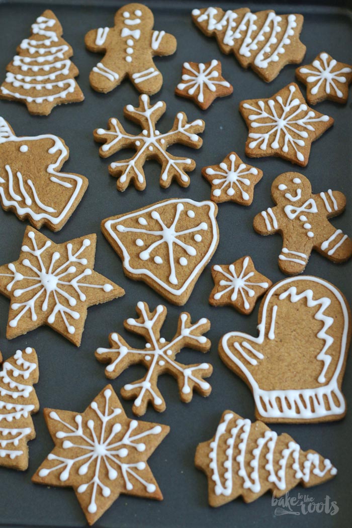 Gingerbread Cookies | Bake to the roots