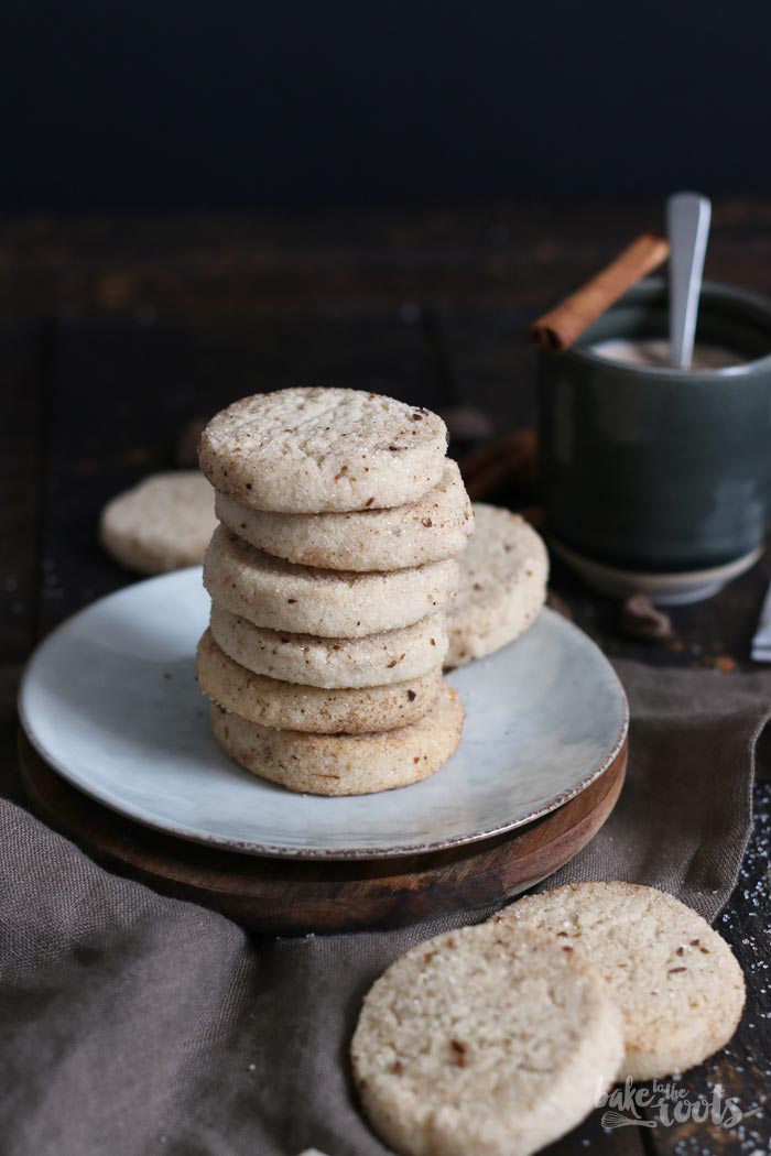 Chai Latte Cookies | Bake to the roots
