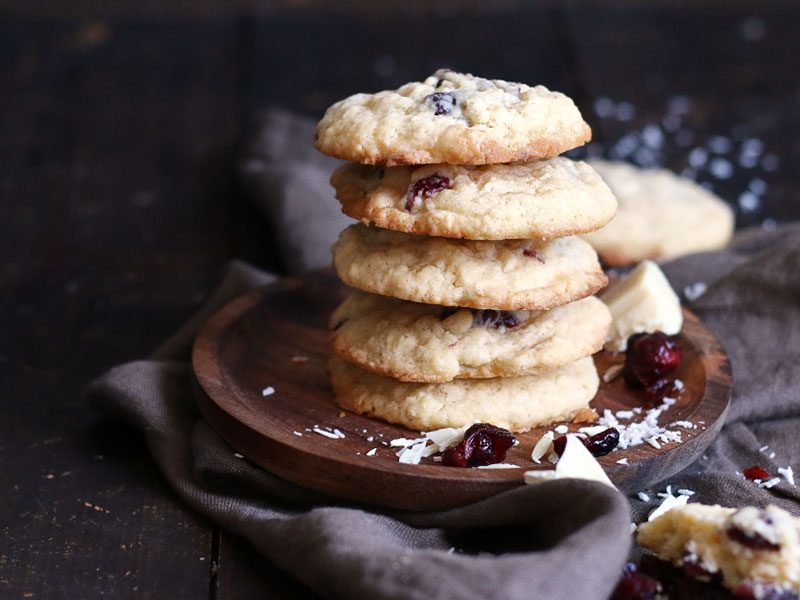 Cranberry Coconut White Chocolate Cookies | Bake to the roots