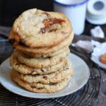 Salted Caramel Cookies | Bake to the roots