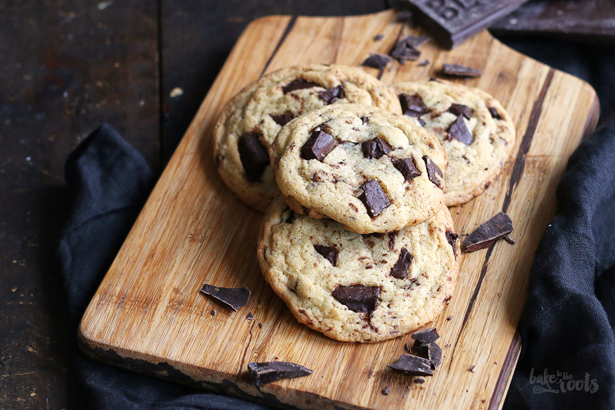 Chunky Chocolate Chip Cookies | Bake to the roots