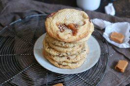 Salted Caramel Cookies | Bake to the roots