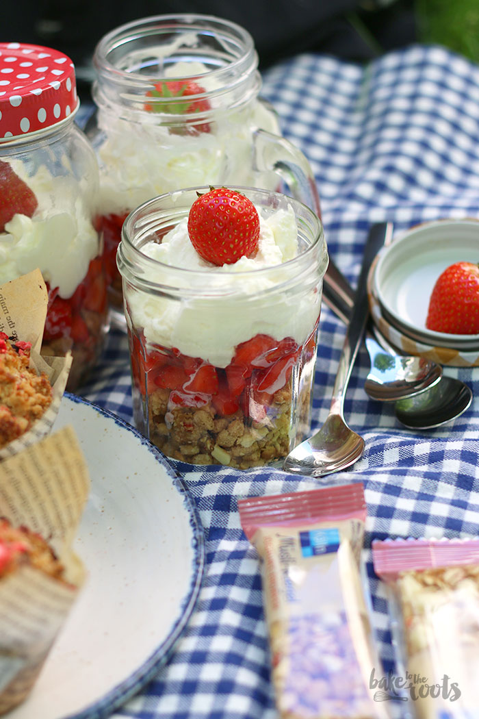 Picknick mit Erdbeeren Snacks | Bake to the roots
