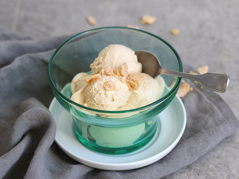 Cornflakes Ice Cream | Bake to the roots