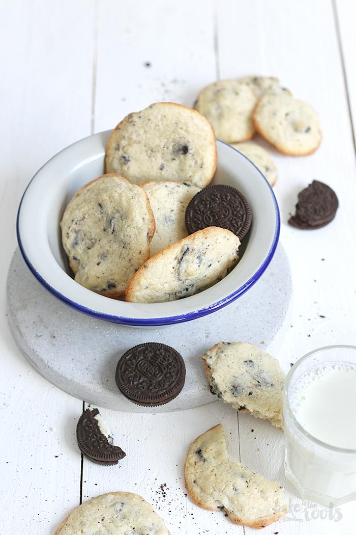 Cookies 'n' Cream Chesecake Cookies | Bake to the roots