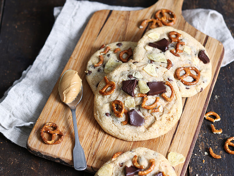 Peanut Butter Stuffed XXL Cookies | Bake to the roots