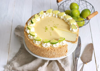 White Chocolate Lime Cheesecake | Bake to the roots