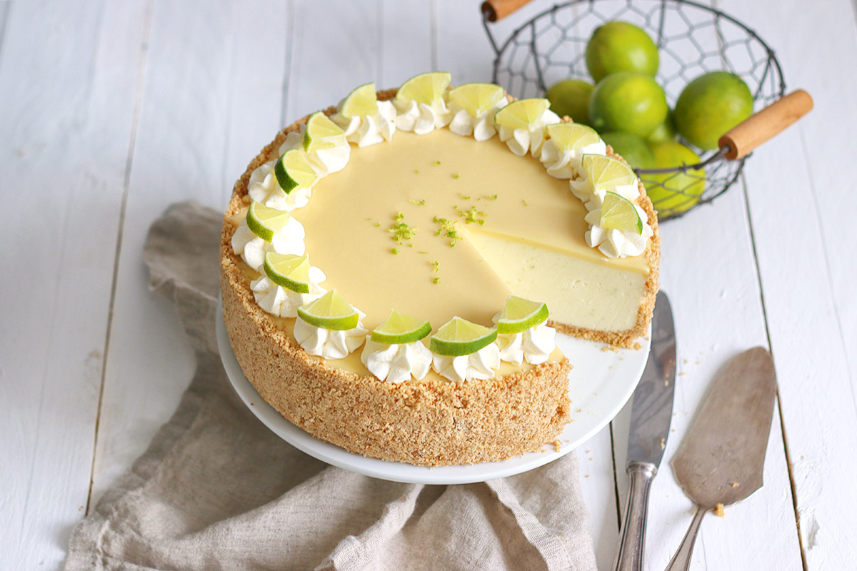 White Chocolate Lime Cheesecake | Bake to the roots