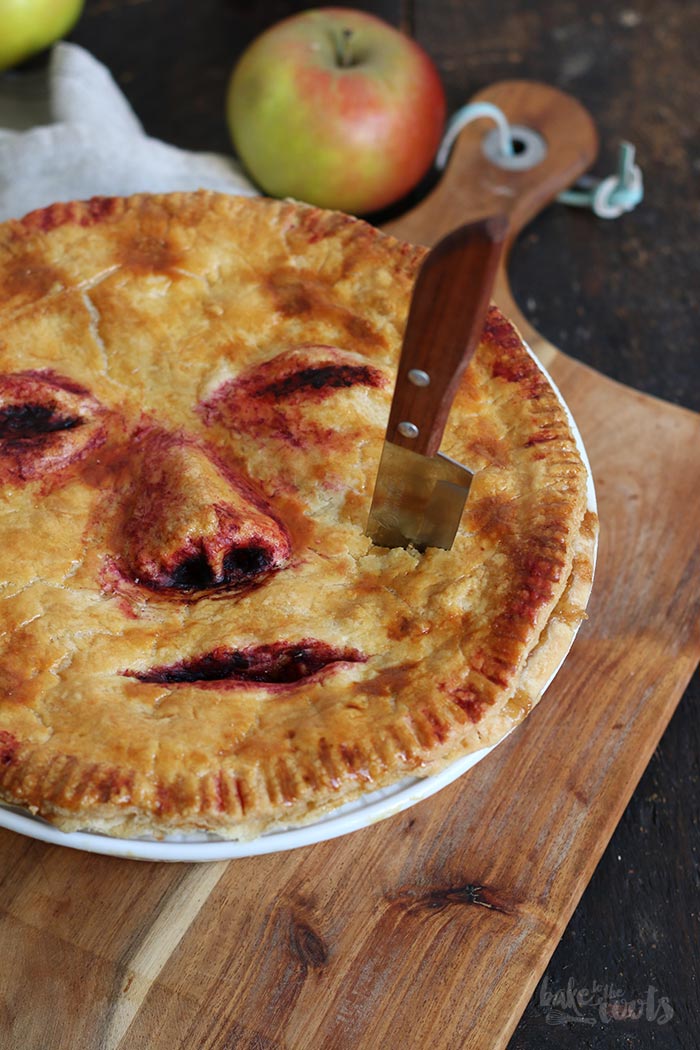 Halloween Apple Pie "Face/Off"