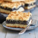 Mohn Streuselkuchen vom Blech | Bake to the roots
