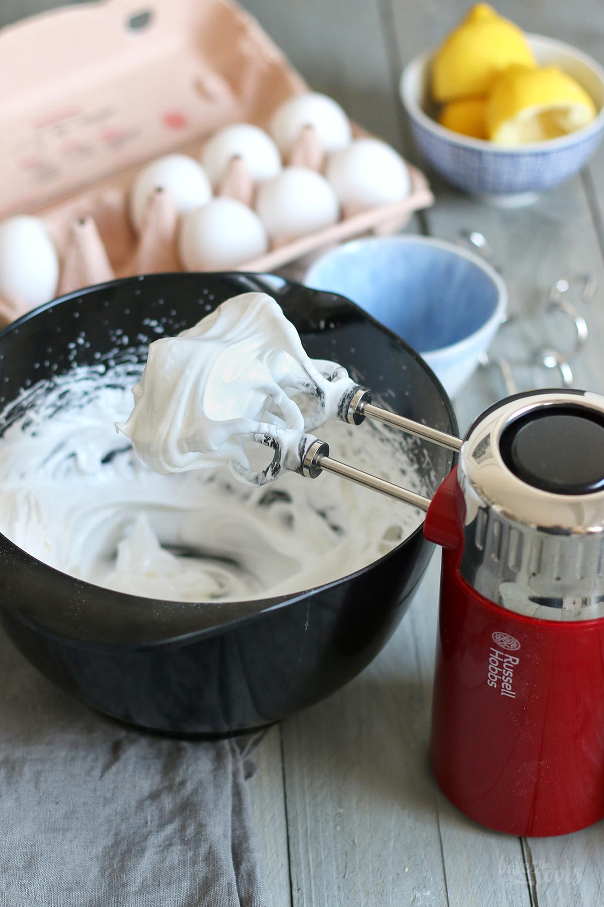 Tarte au Citron Meringuée (Zitronentarte mit Baiser) | Bake to the roots