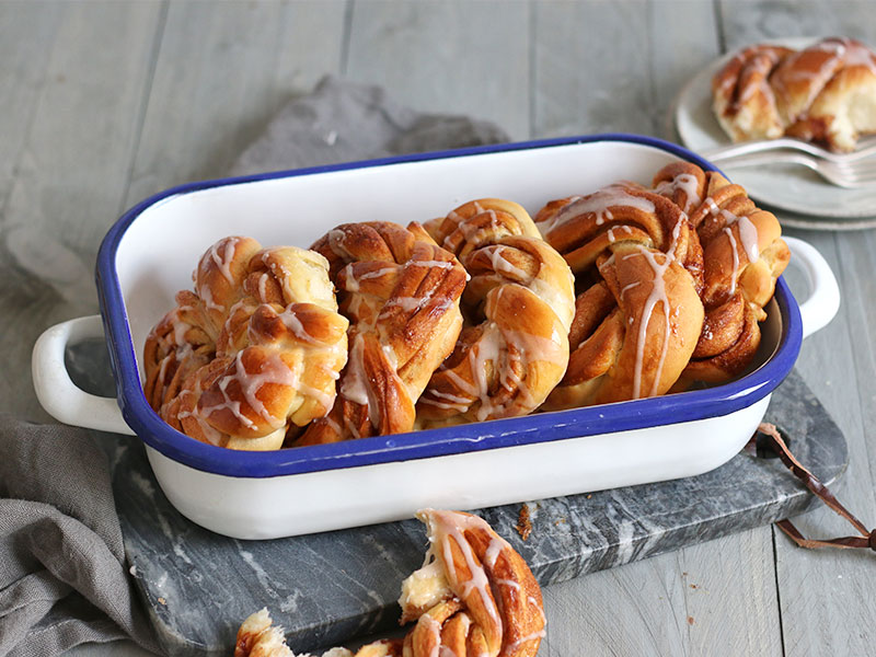 ZimtKringel | Bake to the roots