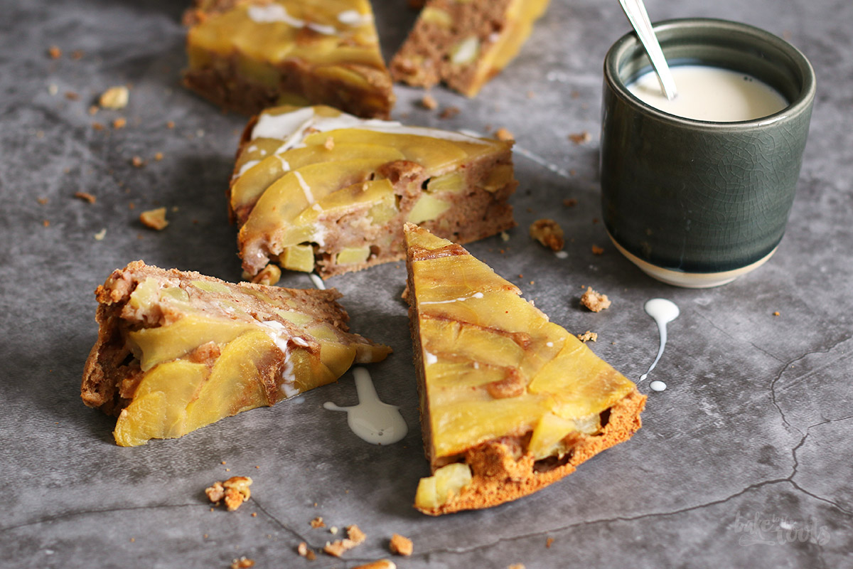 Upside Down Apfelkuchen (Zuckerfrei) | Bake to the roots