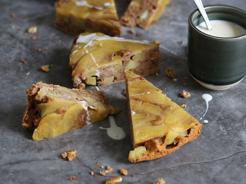 Upside Down Apfelkuchen (Zuckerfrei) | Bake to the roots