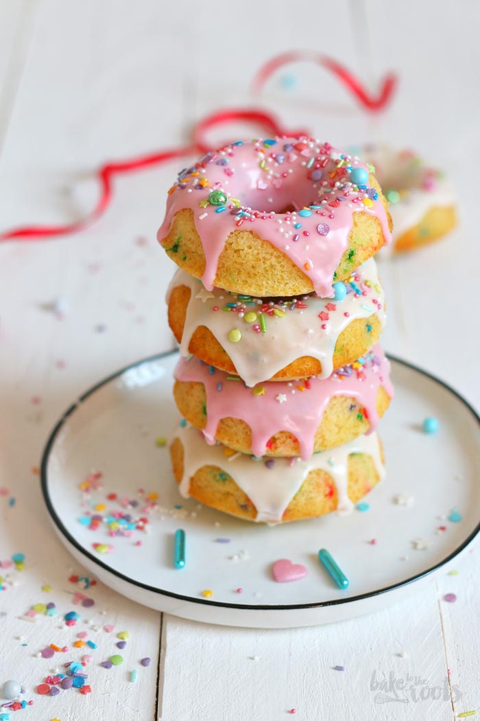 Funfetti Baked Donuts | Bake to the roots