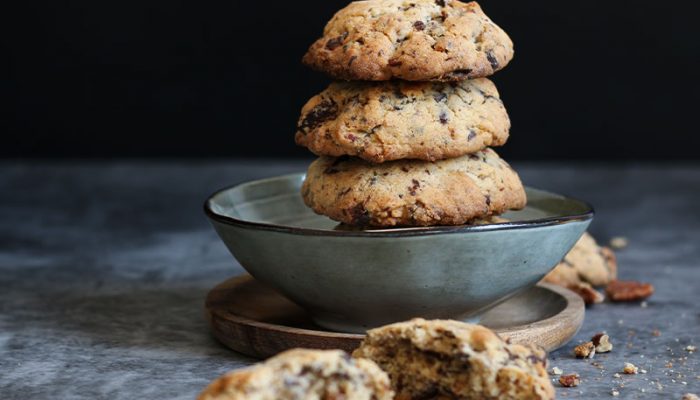 Chocolate Chip Pecan Cookies | Bake to the roots
