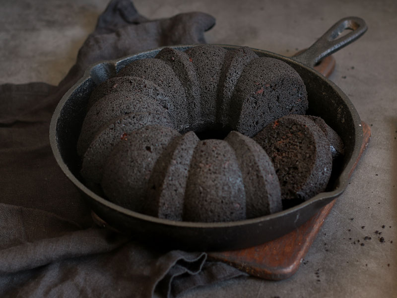 Black Out Chocolate Fudge Bundt Cake | Bake to the roots
