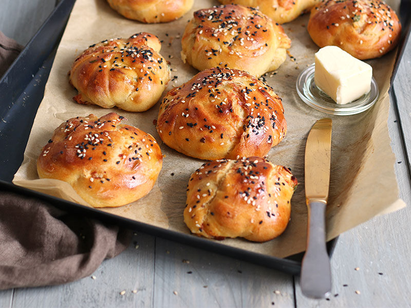 Ham & Cheese Challah Knots | Bake to the roots