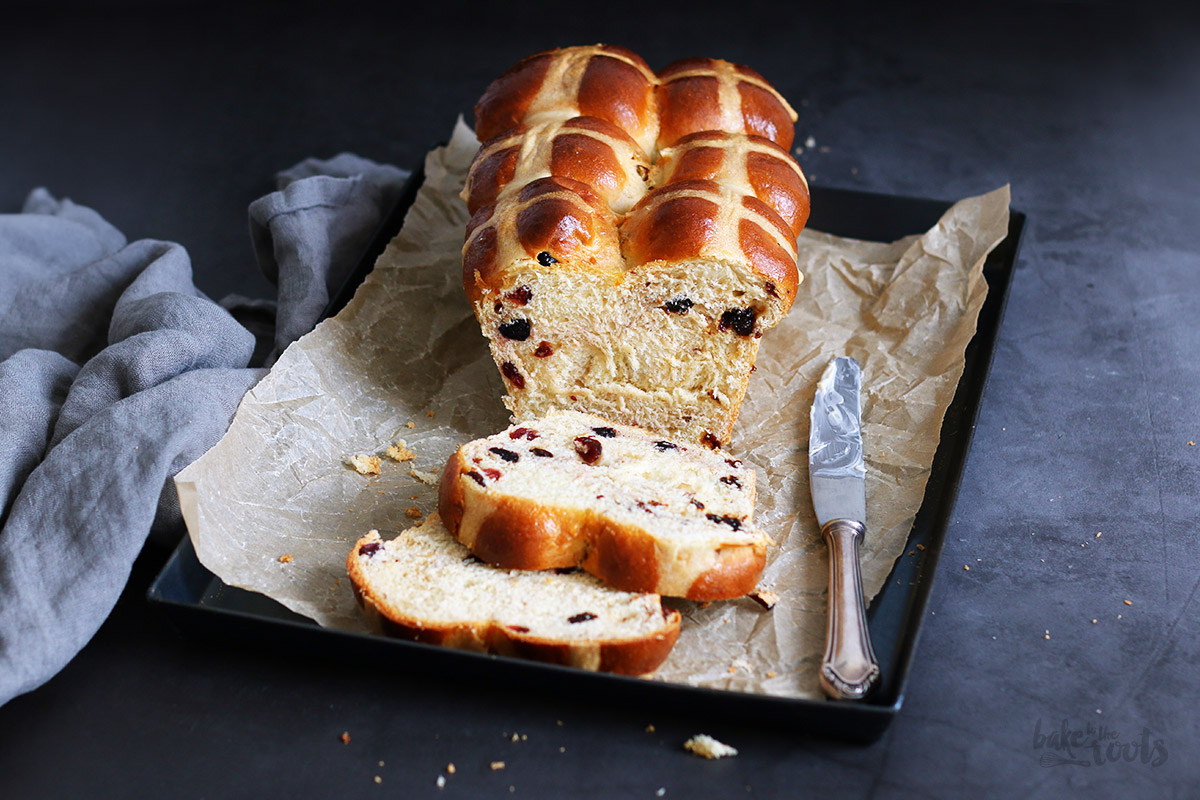 Hot Cross Bun Loaf | Bake to the roots