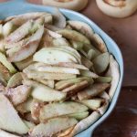 Cinnamon Roll Apple Pie | Bake to the roots