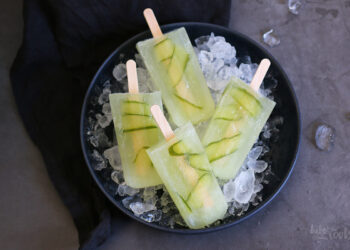 Green Beast Popsicles | Bake to the roots