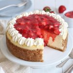 Strawberry Cheesecake | Bake to the roots