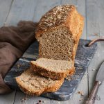 Schnelles Körnerbrot | Bake to the roots