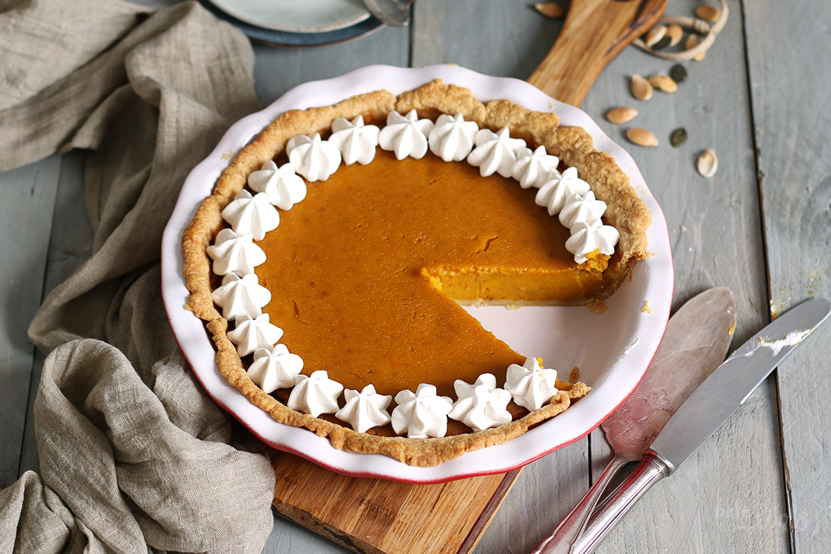 Maple Pumpkin Pie | Bake to the roots