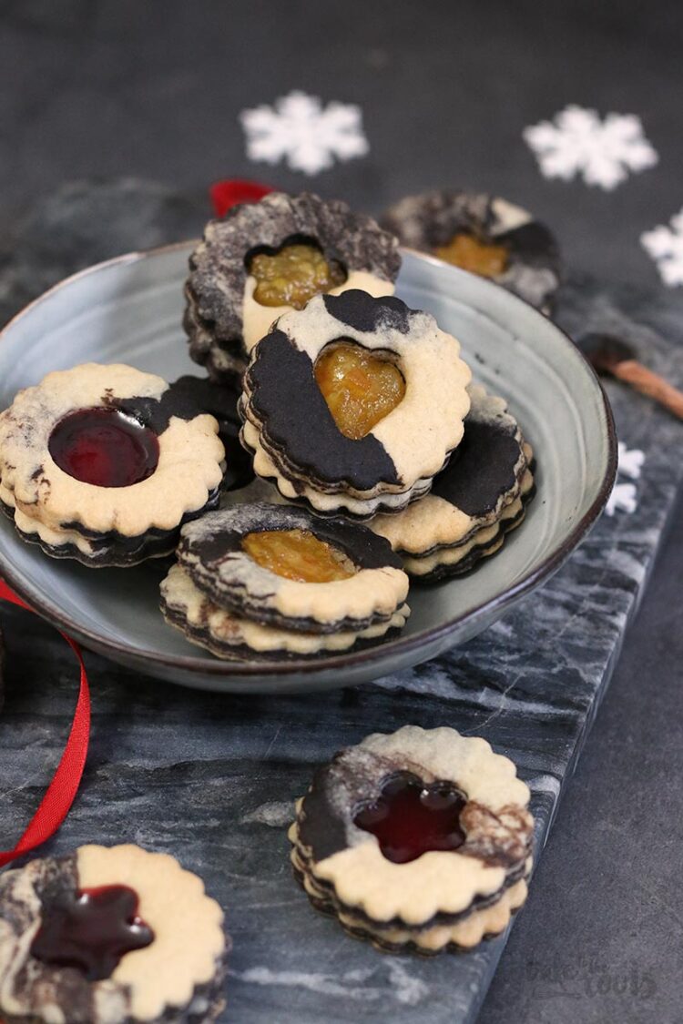 Mandelsterne mit Marmelade | Bake to the roots Mandelsterne mit Marmelade | Bake to the roots