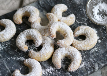 Vegane Vanillekipferl | Bake to the roots