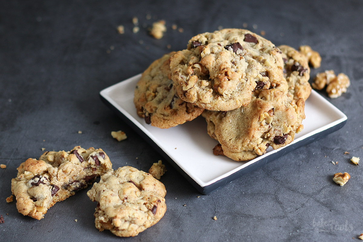 Chunky Walnut Chocolate Chip Cookies | Bake to the roots