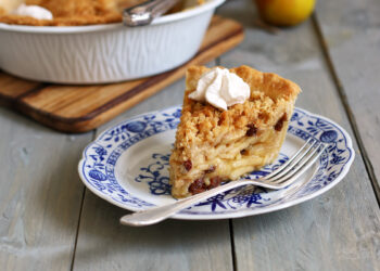 Apple Crumble Pie | Bake to the roots