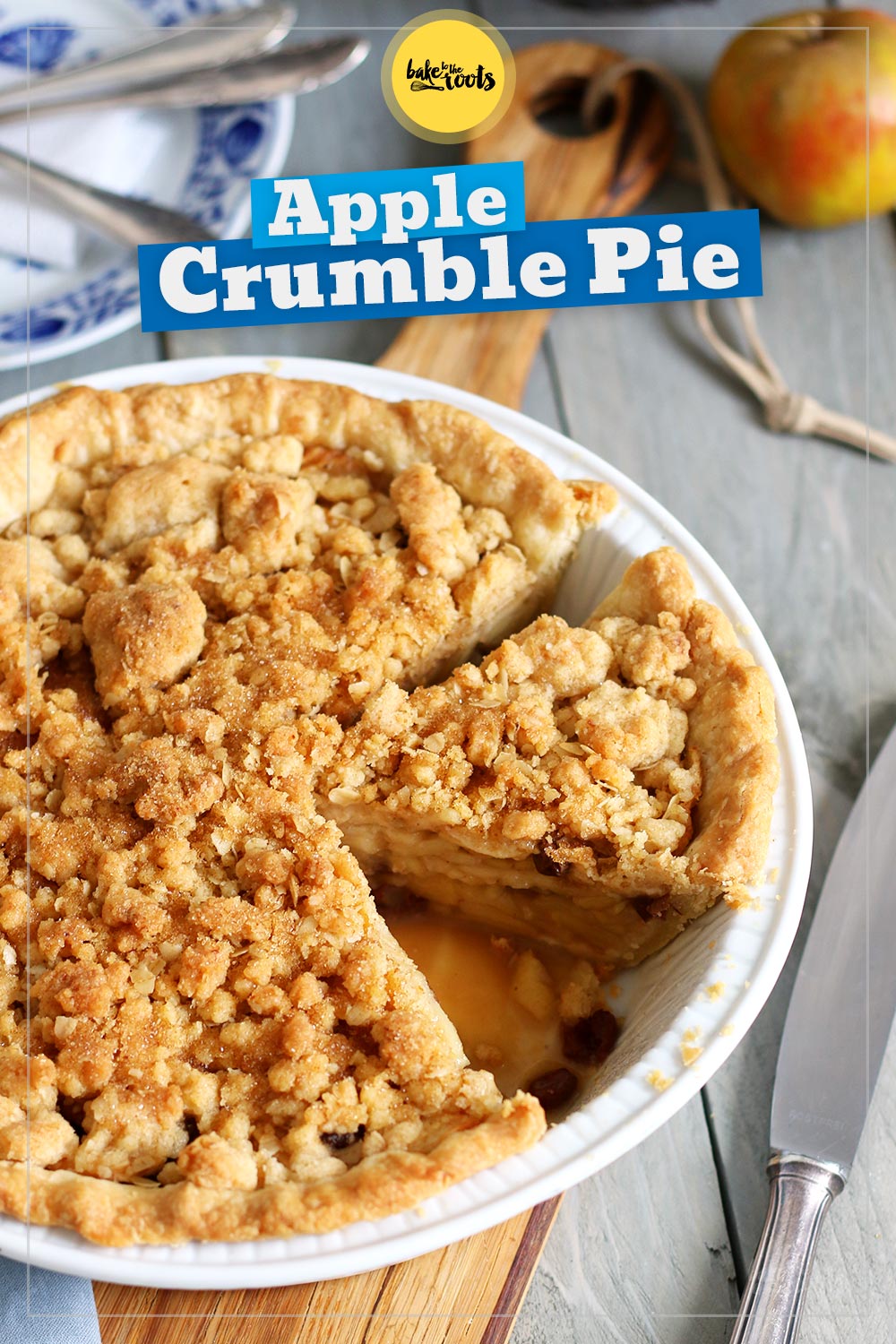 Apple Crumble Pie | Bake to the roots