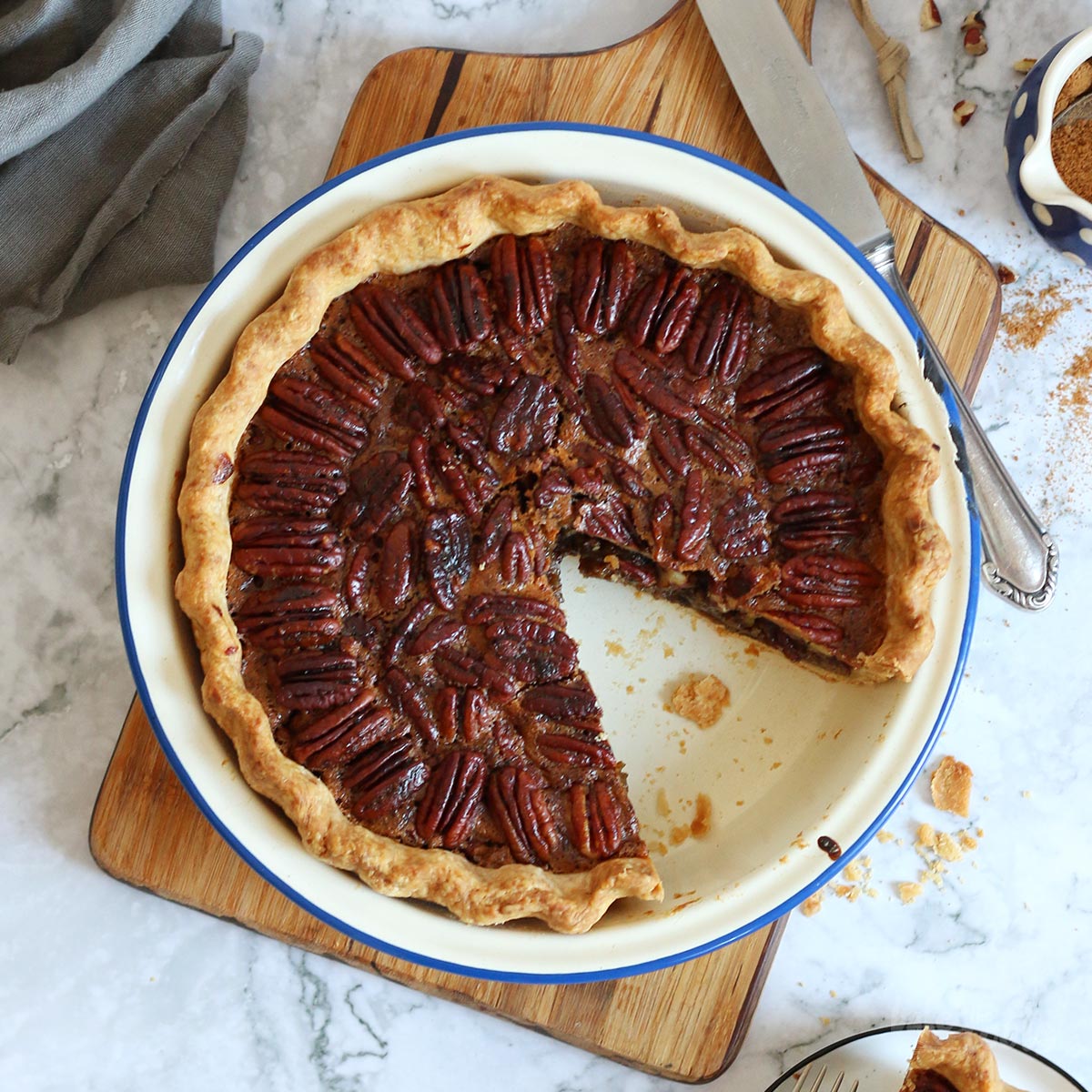 The Best Pecan Pie | Bake to the roots | Bake to the roots