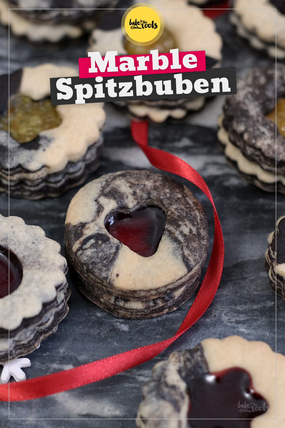 Marble Christmas Sandwich Cookies | Bake to the roots