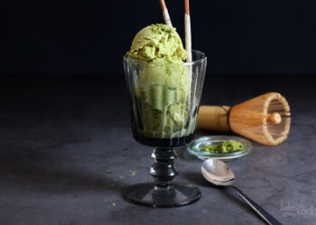 Matcha Ice Cream | Bake to the roots
