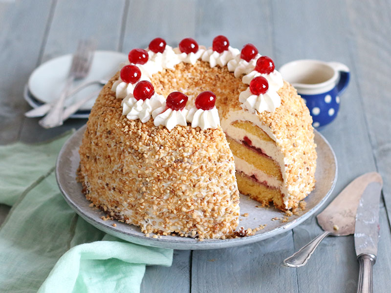 Cinnamon Crown Cake - Bake or Break