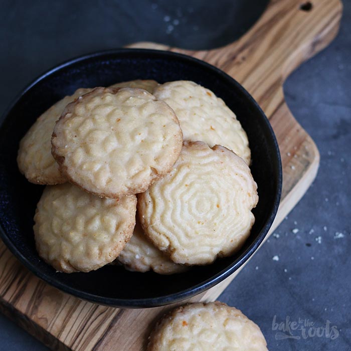 https://baketotheroots.de/wp-content/uploads/2020/02/SQ_200114_Stamped-Citrus-Shortbread-Cookies.jpg